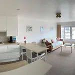 Zonnige Mermoz Koksijde-bad Koksijde