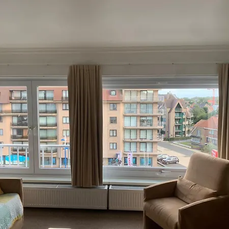 Zonnige Mermoz Koksijde-bad Appartement