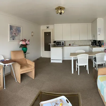 Zonnige Mermoz Koksijde-bad Appartement *