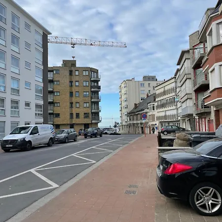 Zonnige Mermoz Koksijde-bad Apartment *